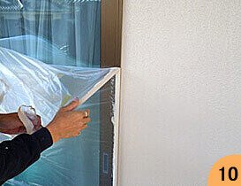 長野県の塗装工事 長野のお客様の例 STEP10 塗装面をチェックしながら養生をはがす